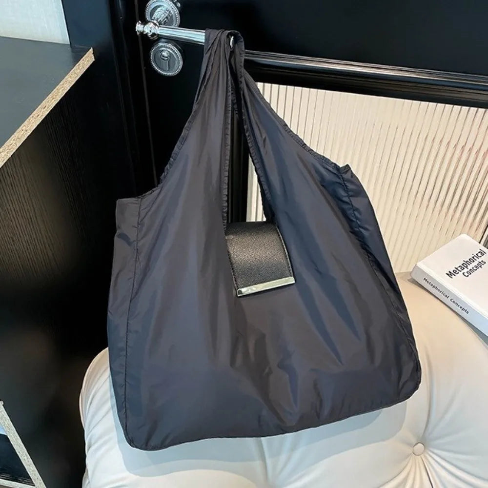 Foldable Keychain Tote Bag – Lightweight, Reusable & Eco-Friendly
